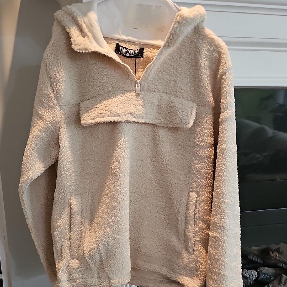 RINGSPUN NWT Cream Sherpa Hoodie